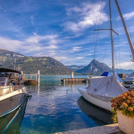 Strandhuesli Directly On Lake Thun Därligen Exterior foto